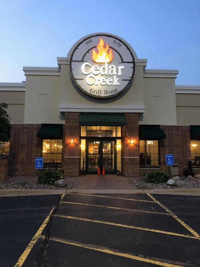 Holiday Inn & Suites Wausau-Rothschild By Ihg Екстер'єр фото