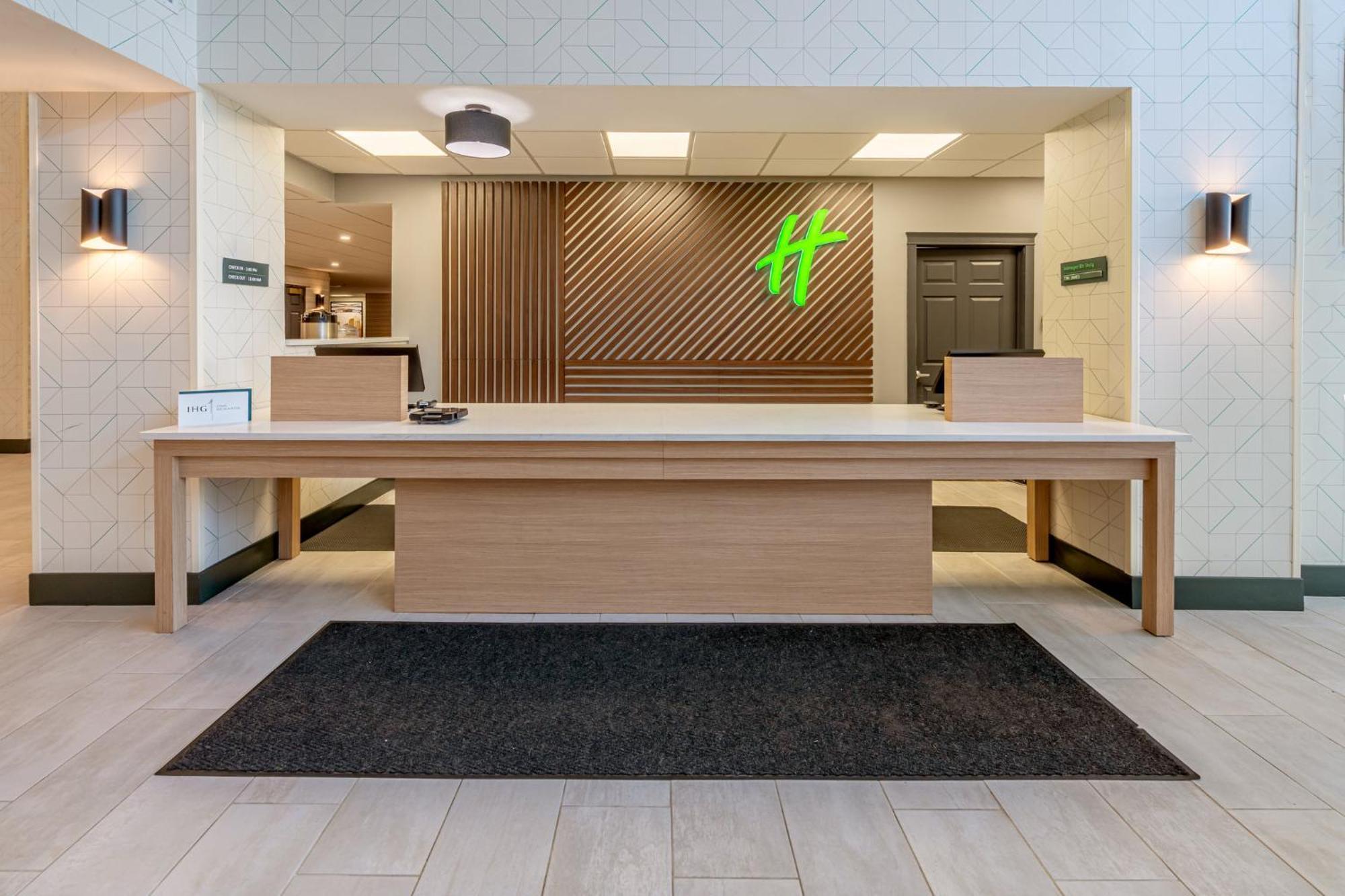 Holiday Inn & Suites Wausau-Rothschild By Ihg Екстер'єр фото